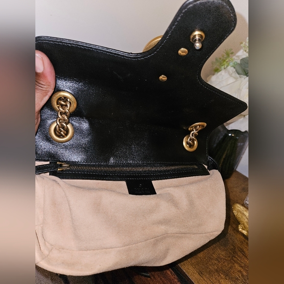 ~SOLD~Gucci GG Marmont Black Leather Shoulder Bag. - Picture 5 of 12